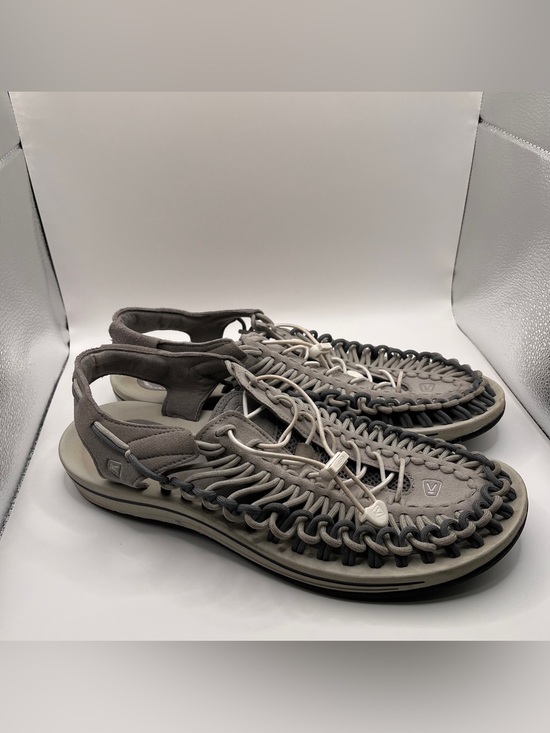 KEEN UNEEK Men’s Size 12 Classic 2 Cord Sneakers Grey/Drizzle 1027434 EUC main image 5